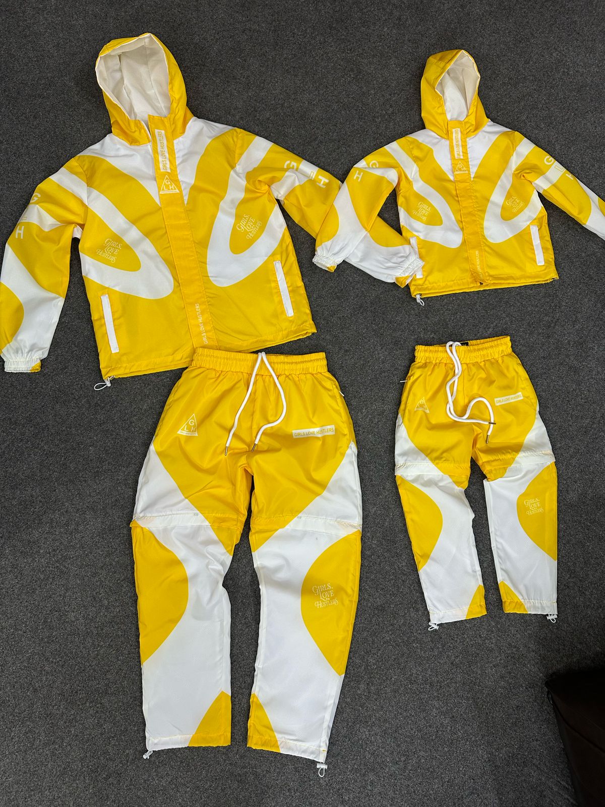 PreOrders Kids Windbreaker