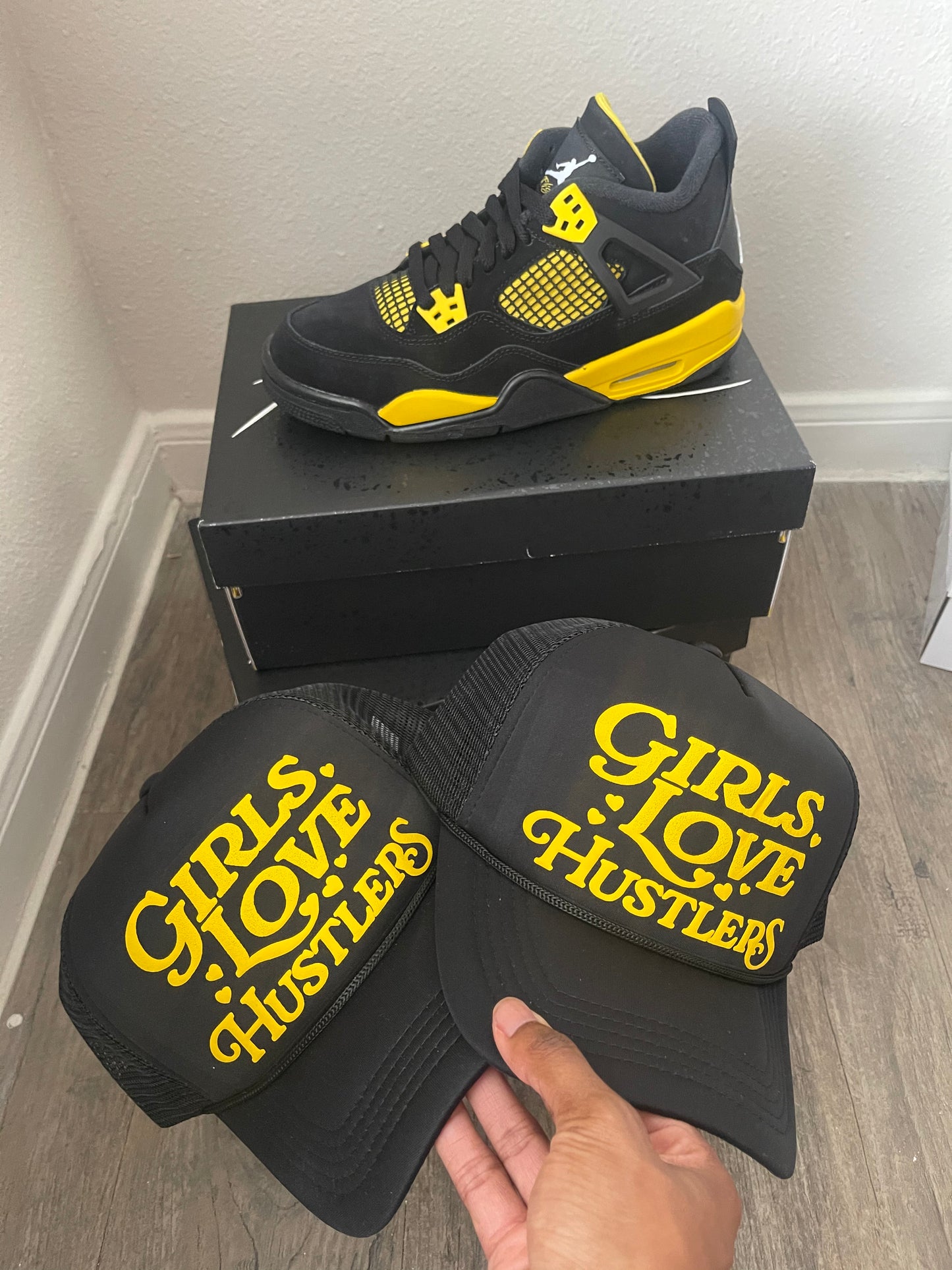 Girls Love Hustlers Hats