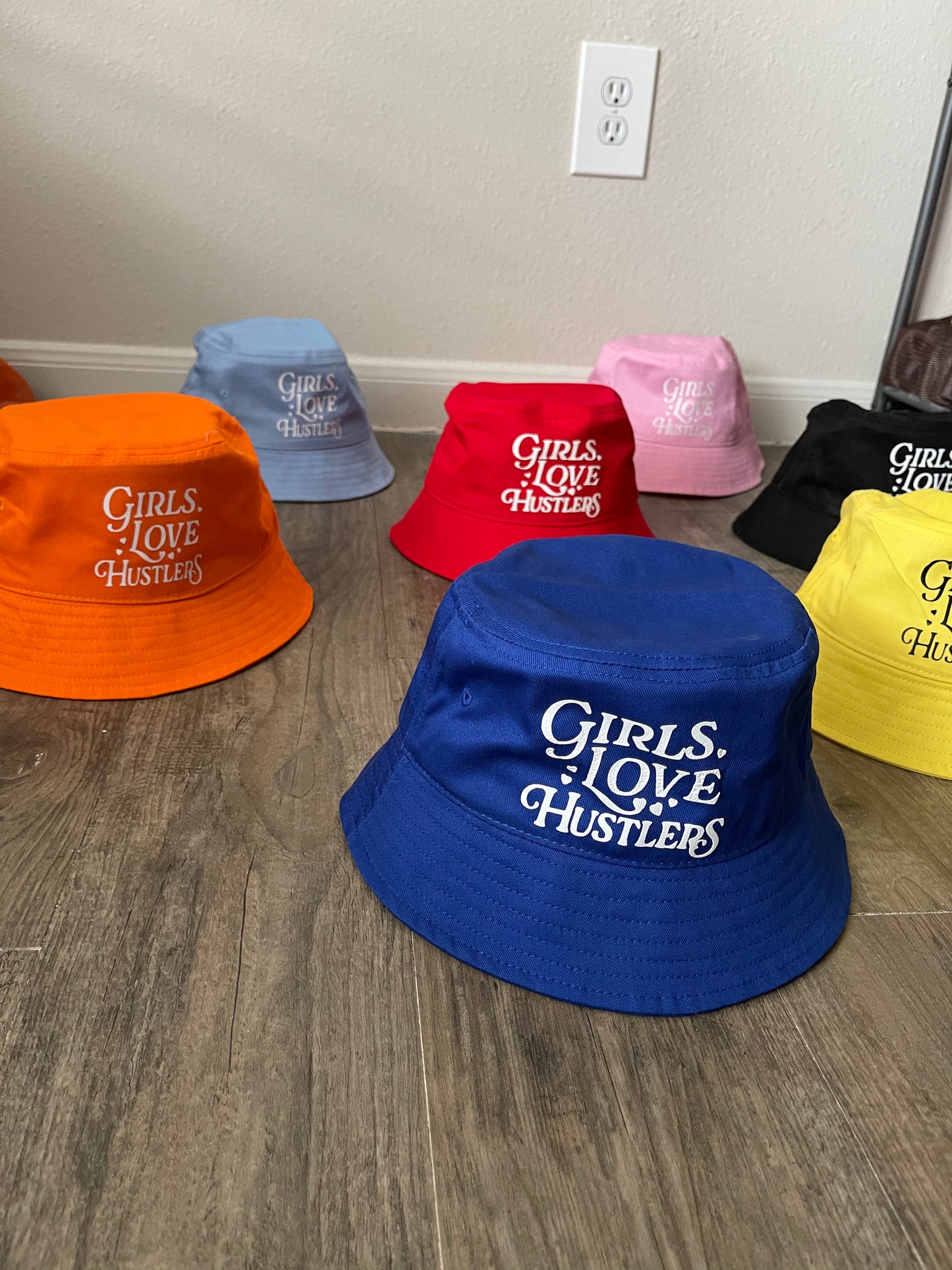 Girls Love Hustlers Bucket hats